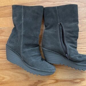 Fly London Yemy Platform Wedge Suede Boot 41